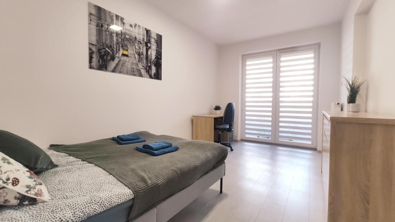 Dabska 18D By Homeprime Cracovia Esterno foto